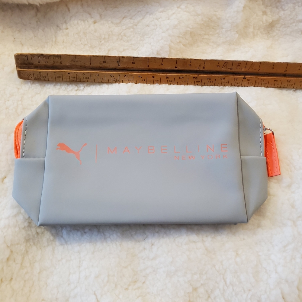 NEW Maybelline × Puma Makeup Bag NWOT - Picture 5 of 5